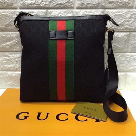 Gucci sling bag original